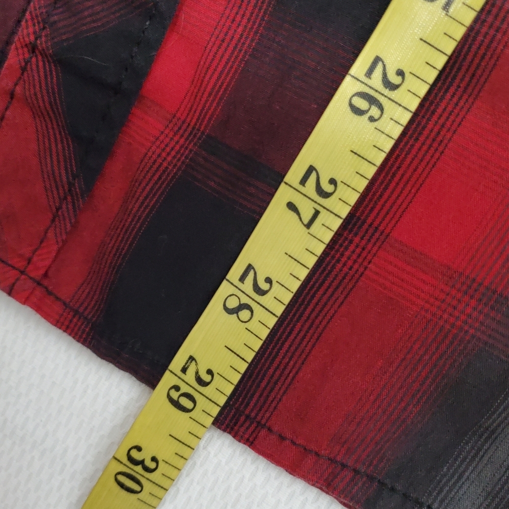 Rock & Republic Red Black Plaid Button Down Shirt Large - Picture 9 of 9